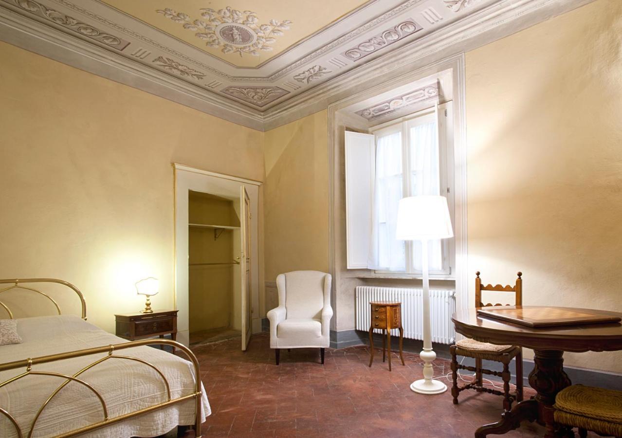 Almadelena Guest House Pisa Zimmer foto