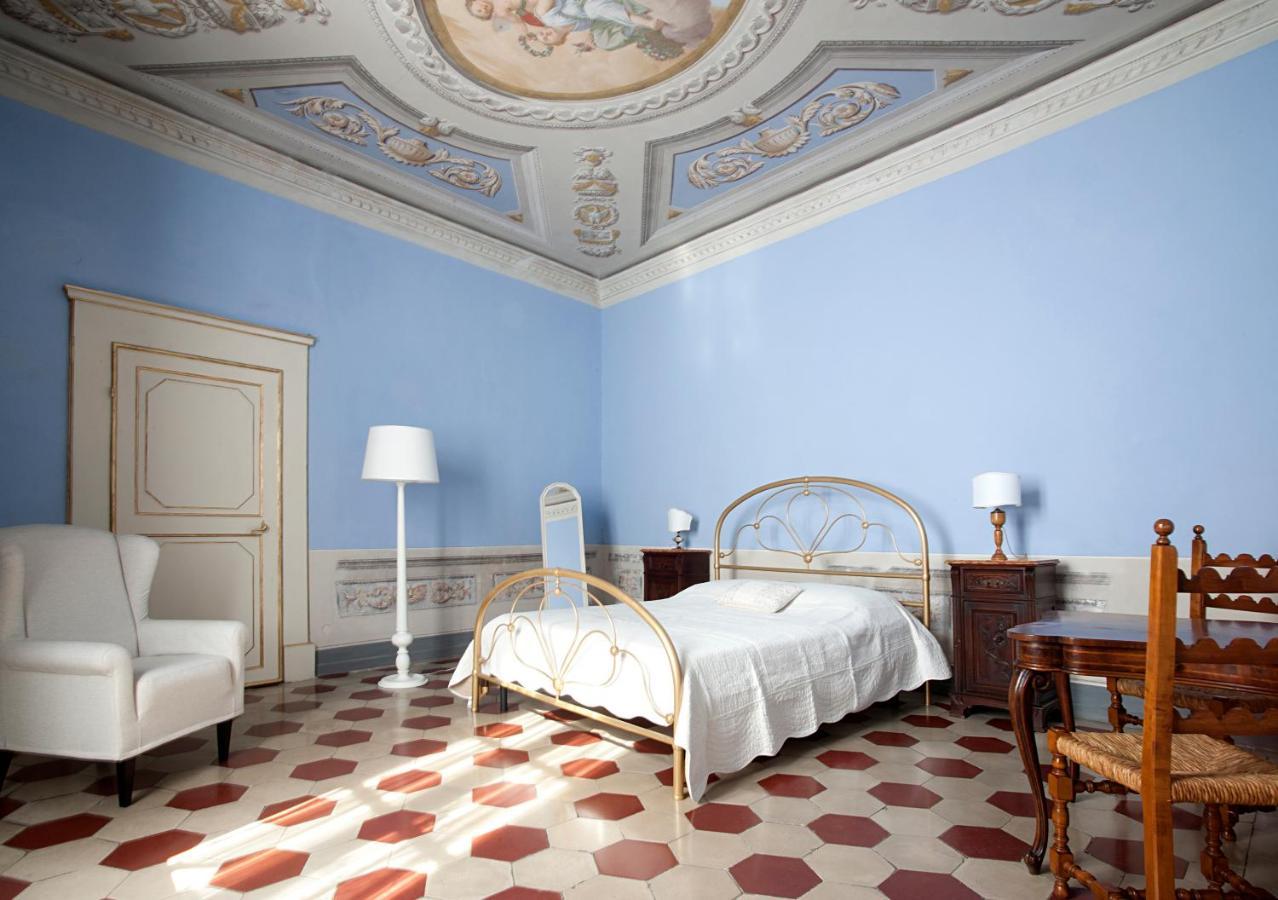 Almadelena Guest House Pisa Zimmer foto