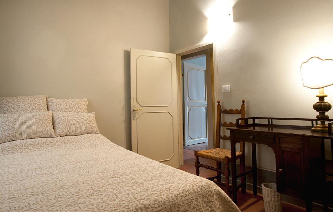 Almadelena Guest House Pisa Zimmer foto